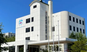 北見市の北見アスリートステイズの外観