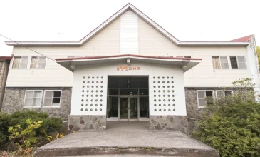 北見市の旅館三光荘（ぽん湯）の外観